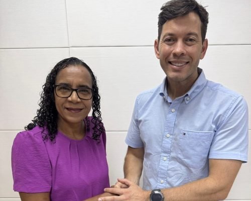 Arnaldinho anuncia vice-prefeita de São Mateus como pré-candidata a deputada federal