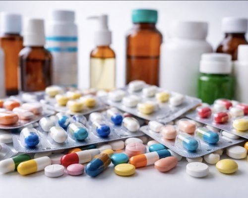 Remédios podem subir até 3,81% a partir desta terça-feira (1º)