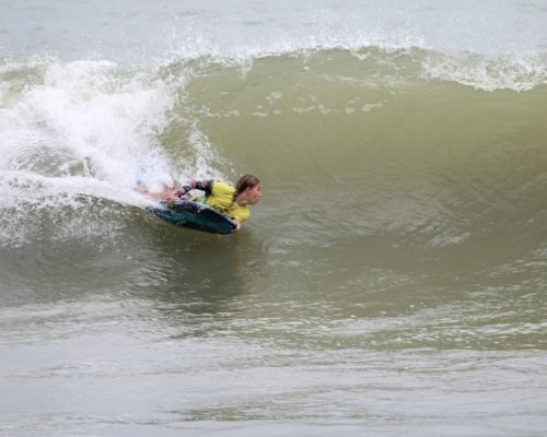 Guarapari recebe decisões do Brasileiro de Bodyboarding Sub-14 e Sub-16