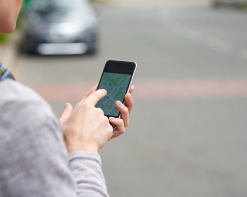 Procon-ES notifica apps de transporte por aumentarem preços durante paralisação de ônibus