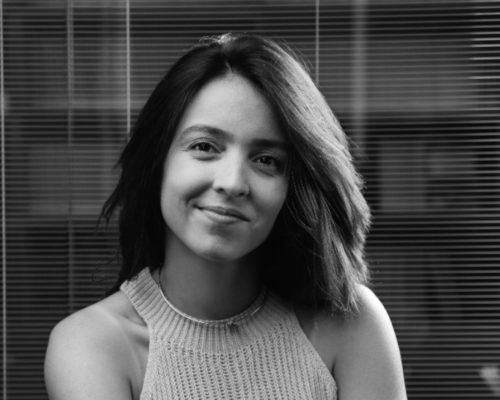 Mayara Nascimento de Freitas – “Pais e filhos na mesma empresa: a divisão de lucros e os impostos”