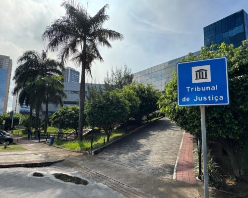 Seminário debate avanços do foro extrajudicial e papel da Corregedoria com presença do ministro Sérgio Kukina