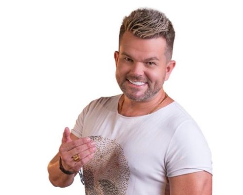 Festa de São Pedro movimenta Vitória com shows, fé e tradição na Praça do Papa
