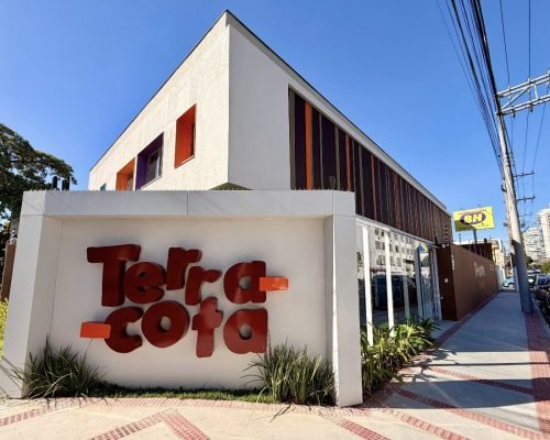 Terracota inaugura na Praia da Costa com proposta voltada às habilidades do futuro