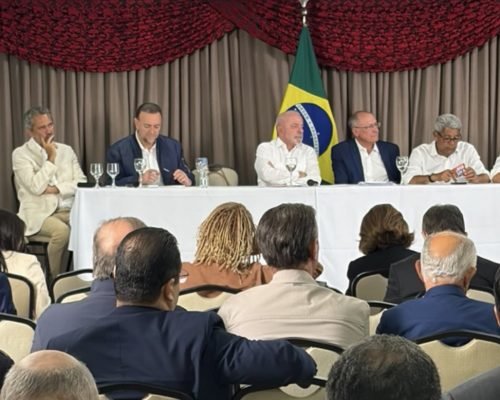 Helder e o PT ainda discutem apoio no segundo turno no Espírito Santo