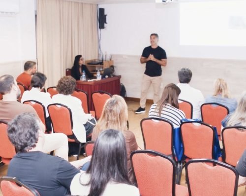 Inteligência artificial muda a busca por destinos e mobiliza setor turístico de Vila Velha